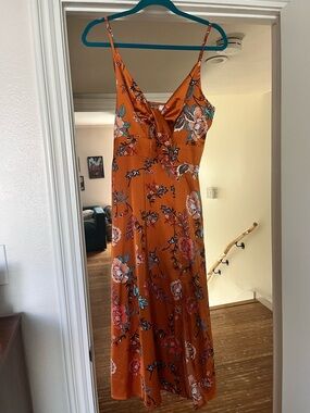 Floral Spaghetti-Strap midi Dress in Rust